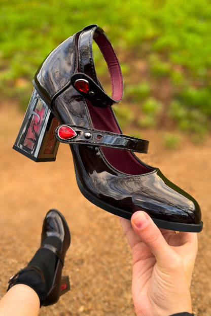 Bösewicht-Heels